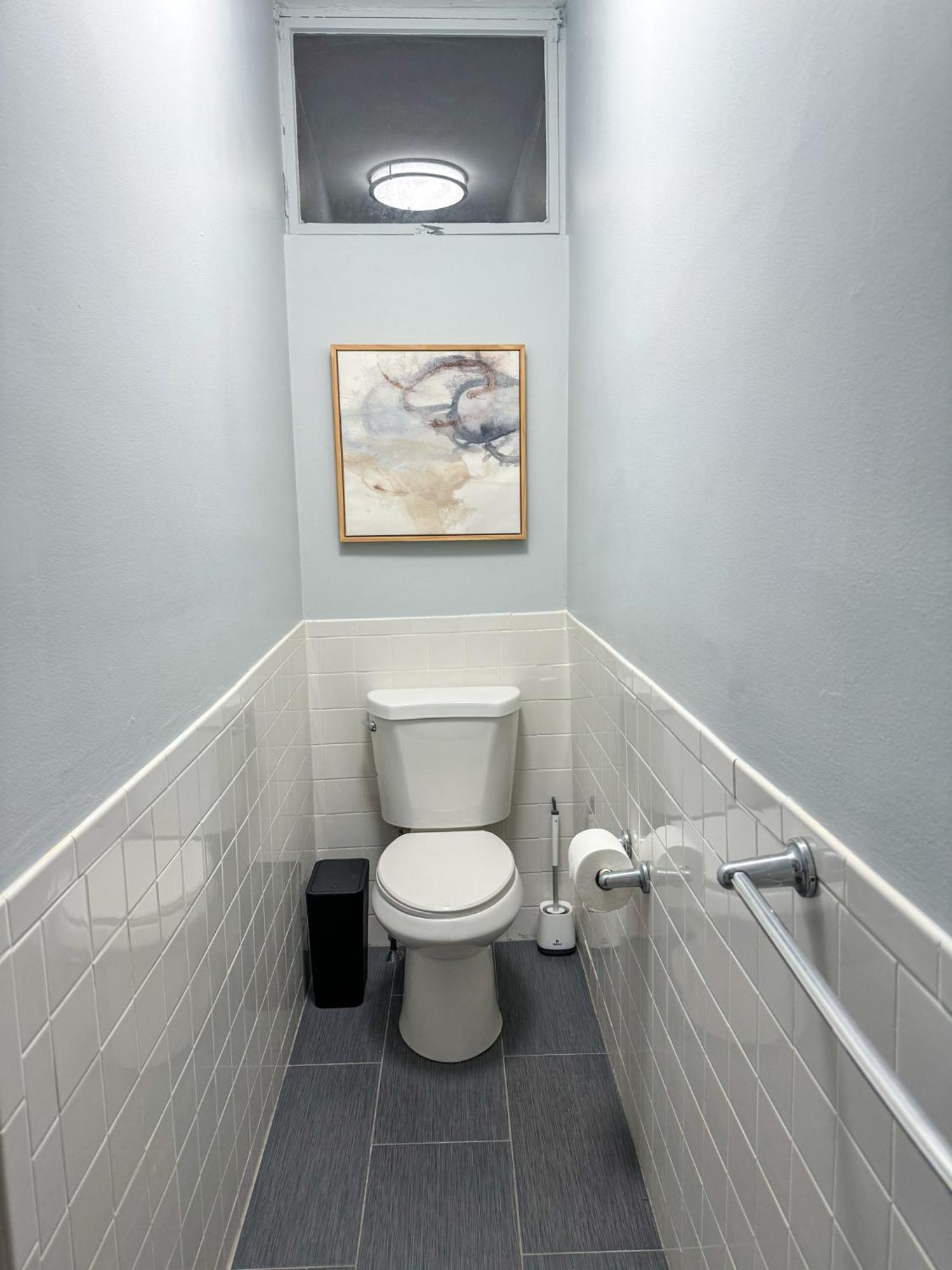 Huge,3 Bed,2Bath,Public Transport,Boston,Sleeps 9 Apartment Brookline Bagian luar foto